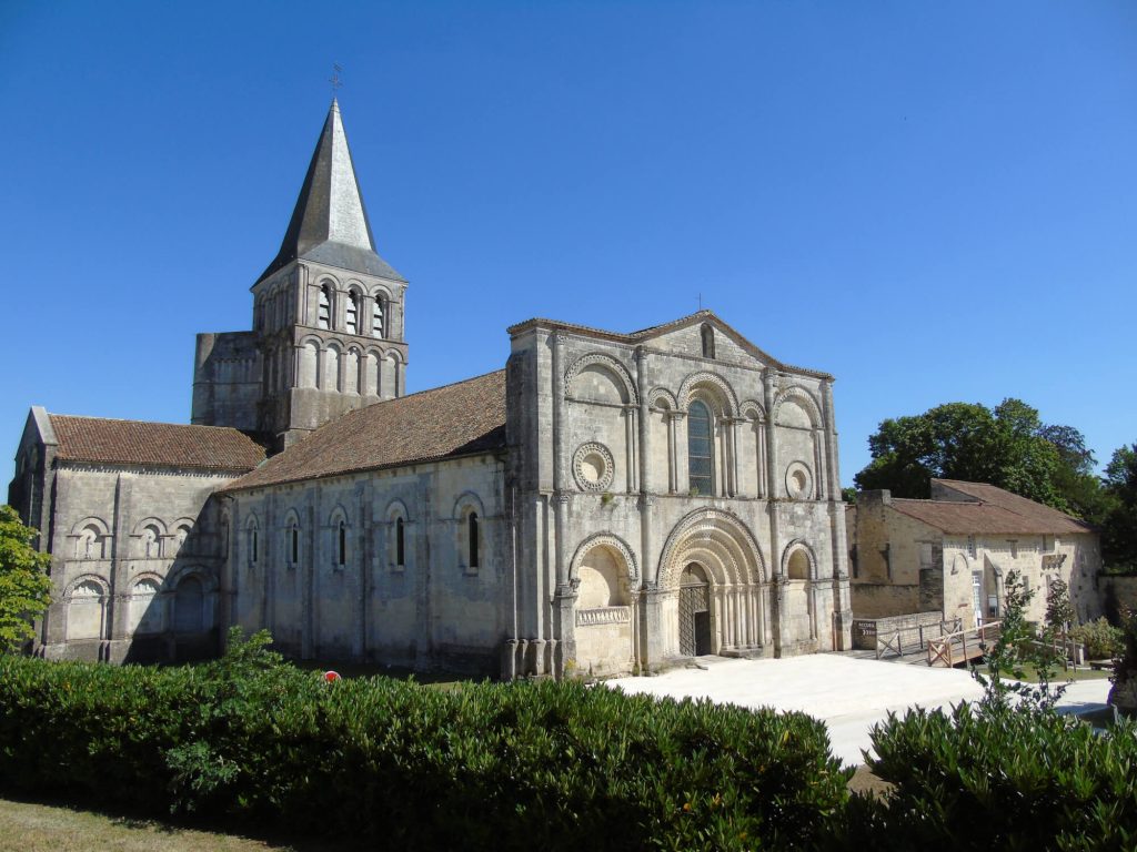 Abbaye st amant de boixe